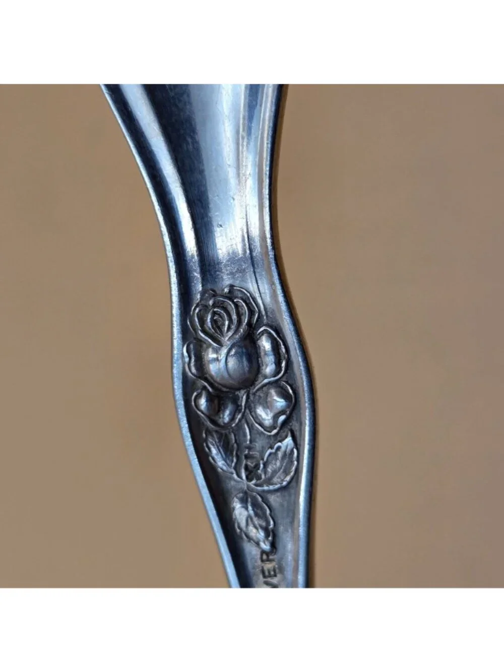 Holmes & Edwards American Beauty Rose Silverplate Berry Spoon Flatware